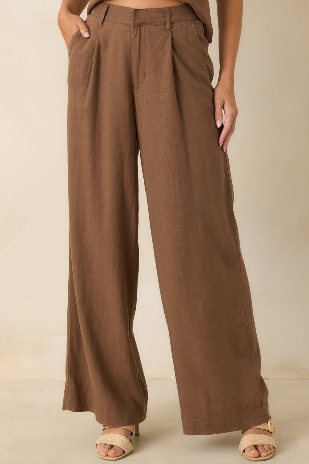 Chestnut-Brown-Pants-High-Rise-Waistband-Zip-Fly-Button-Details
