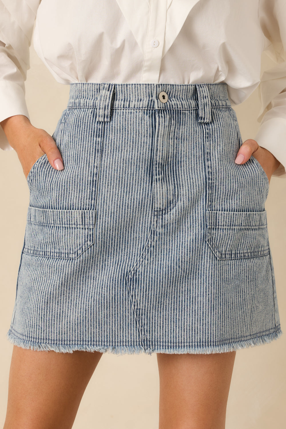 Close-Of-The-Blue-Stripe-Mini-Skirt-And-Patch-Pockets