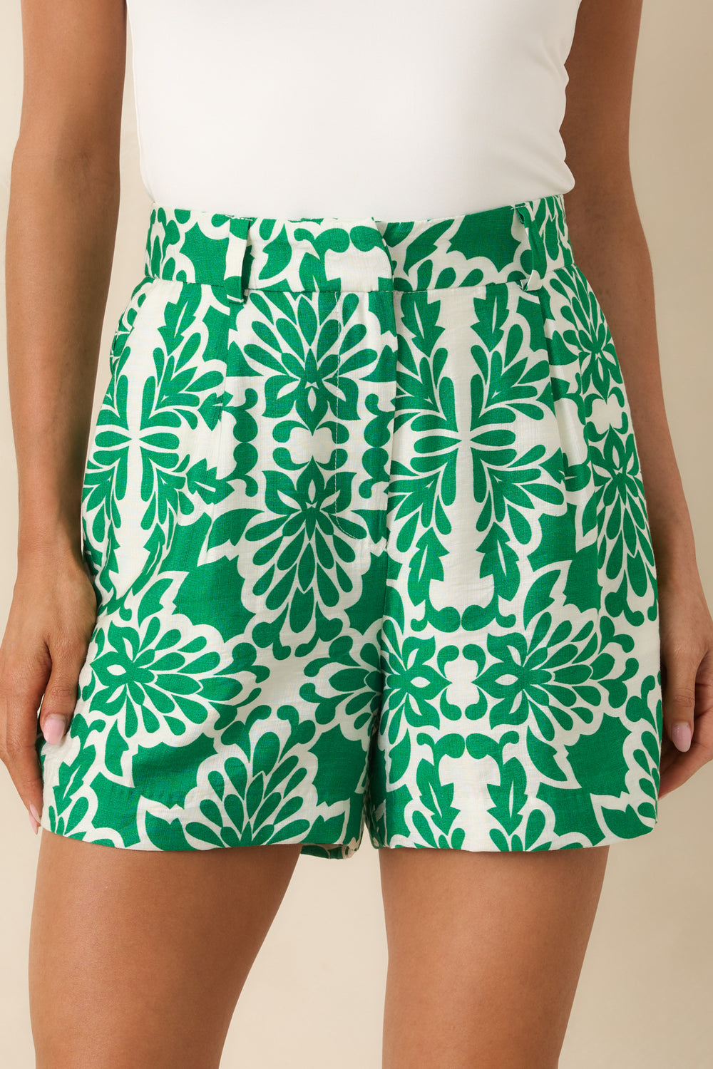 Close-Up-Green-Ivory-Print-Tailored-Shorts