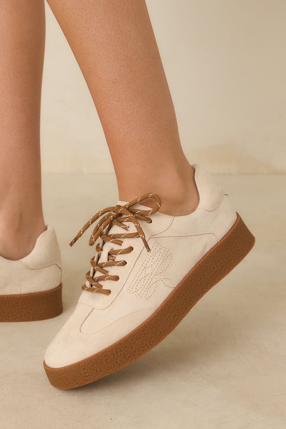 Cropped-View-Focusing-On-Tonal-Side-Stitching