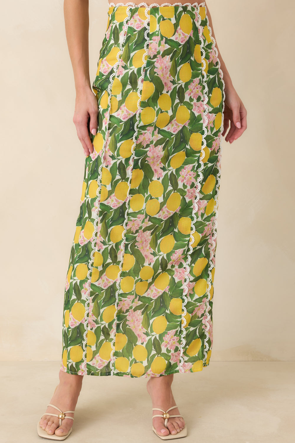 Front-View-Highlighting-The-Fitted-Waistband-And-Scalloped-Lace