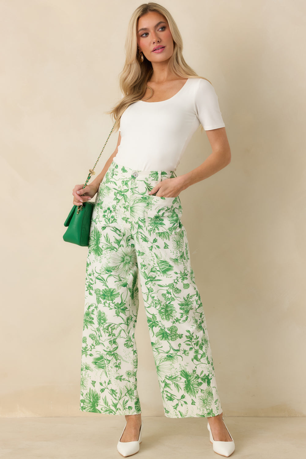 Full-Body-Ivory-Bodycon-Top-Short-Sleeve-Scoop-Neck