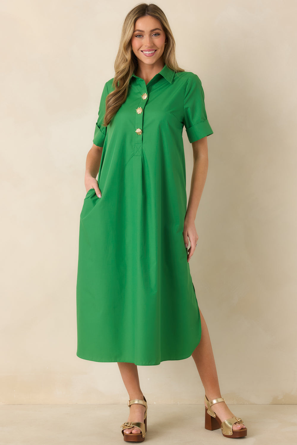 Full-View-Of-The-Green-Maxi-Dress-With-Collared-Neckline