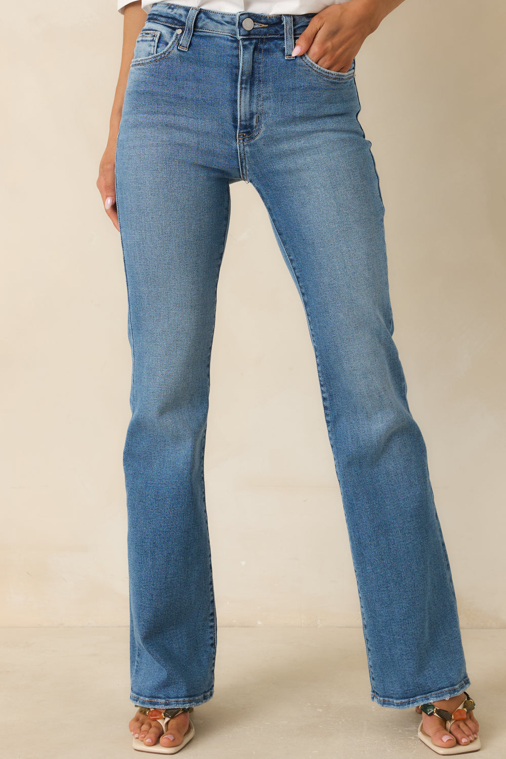 High-Rise-Denim-Jeans-With-Flare-Legs