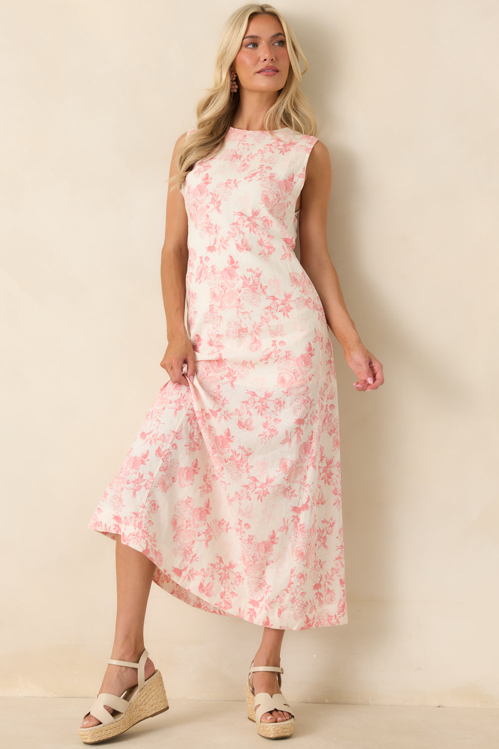 Ivory-Maxi-Dress-With-A-Romantic-Pink-Floral-Print