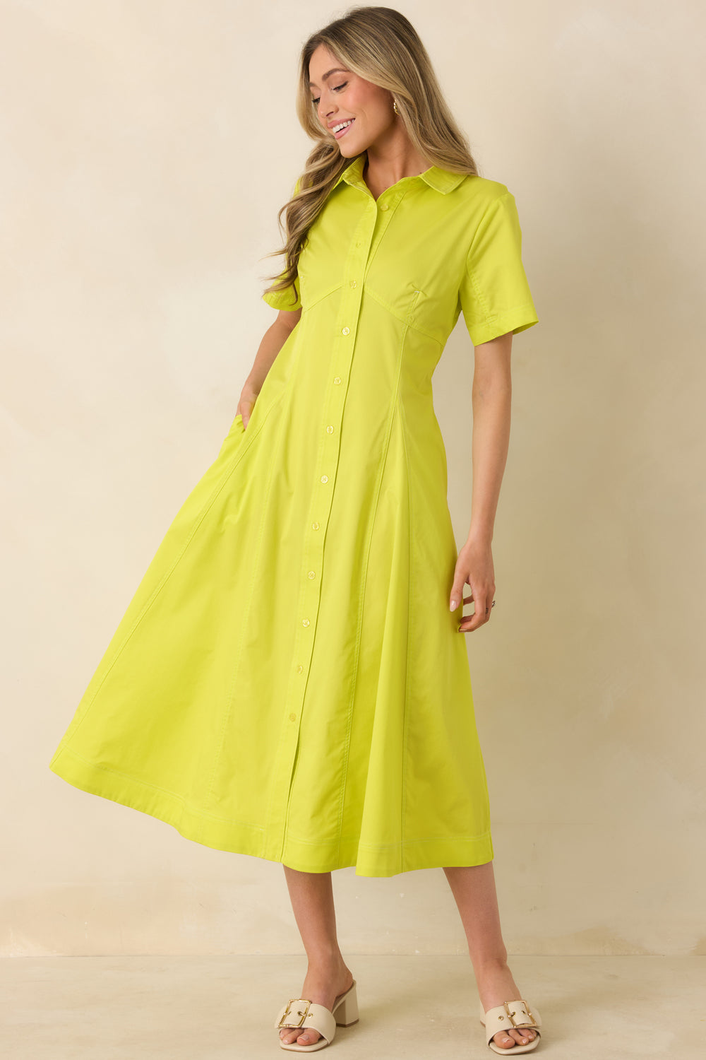 Lightweight-Collared-Midi-Dress-With-Full-Button-Front