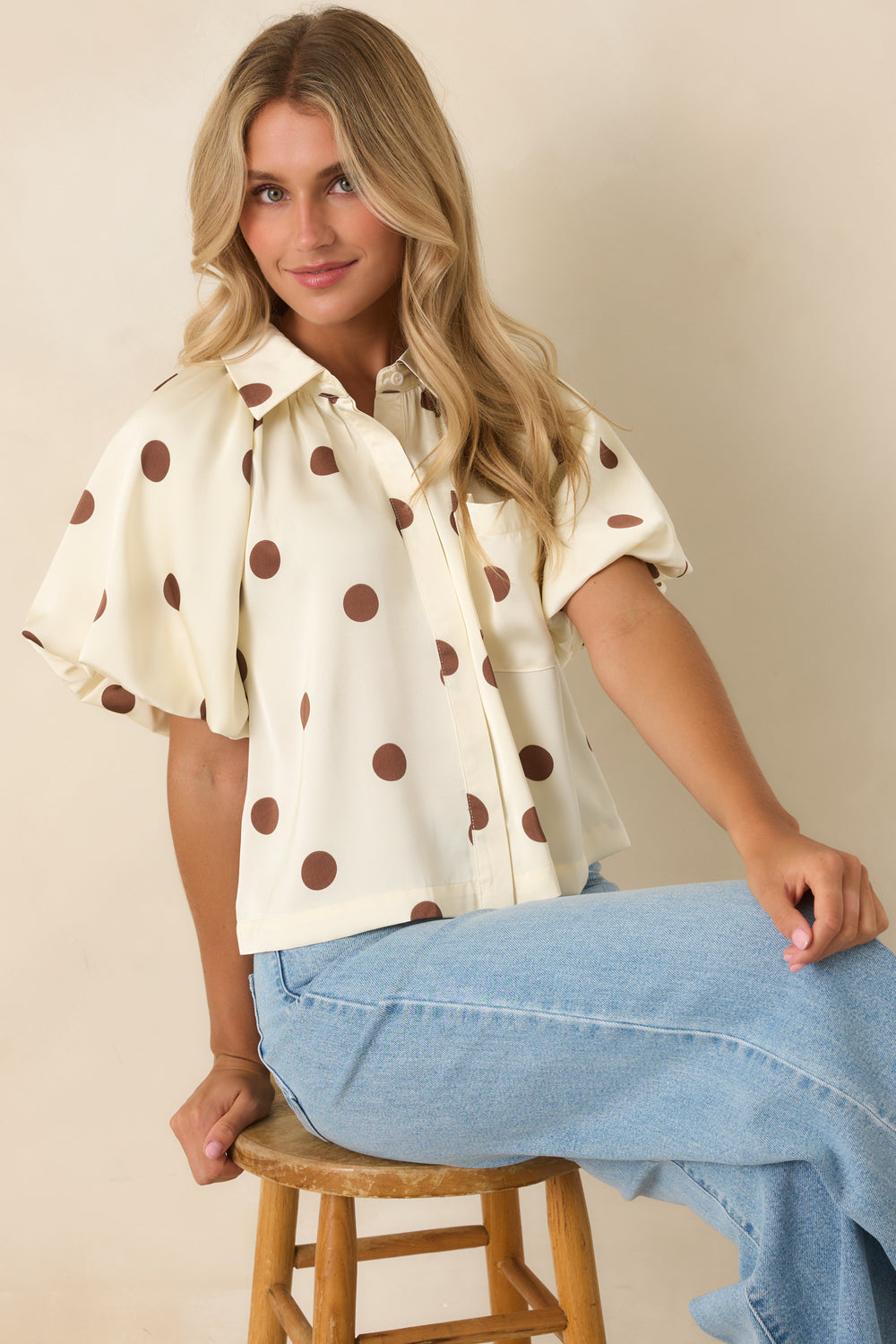 Puff-Sleeve-Gathered-Shoulder-Blouse