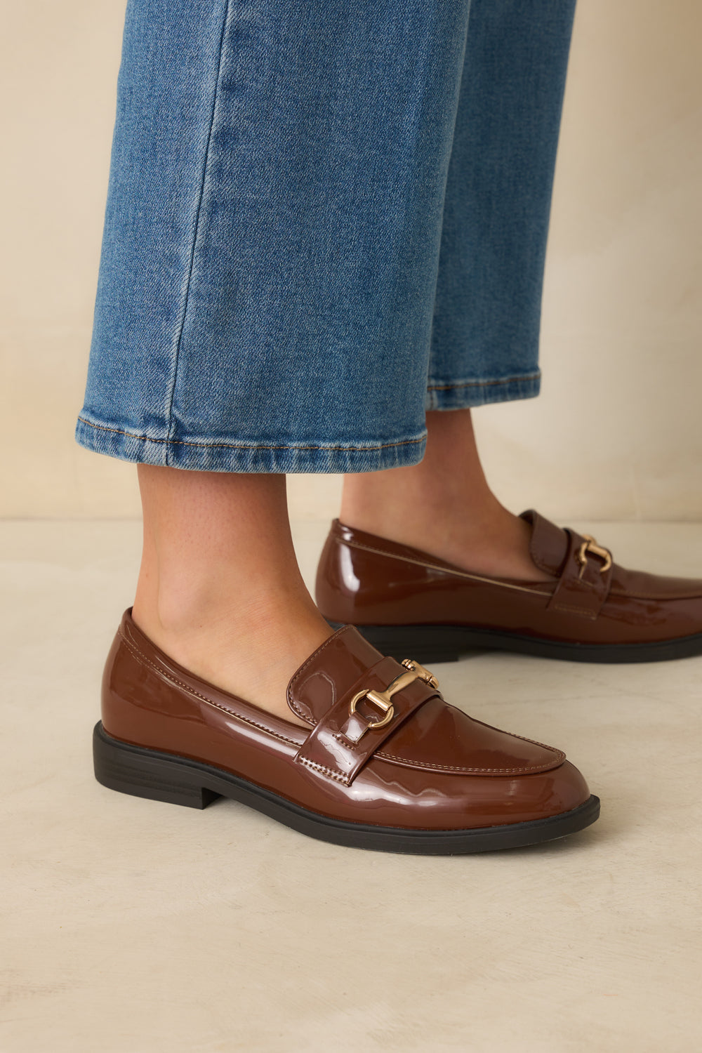 Side-Focused-Brown-Loafers-Gold-Tone-Horsebit-Vamp
