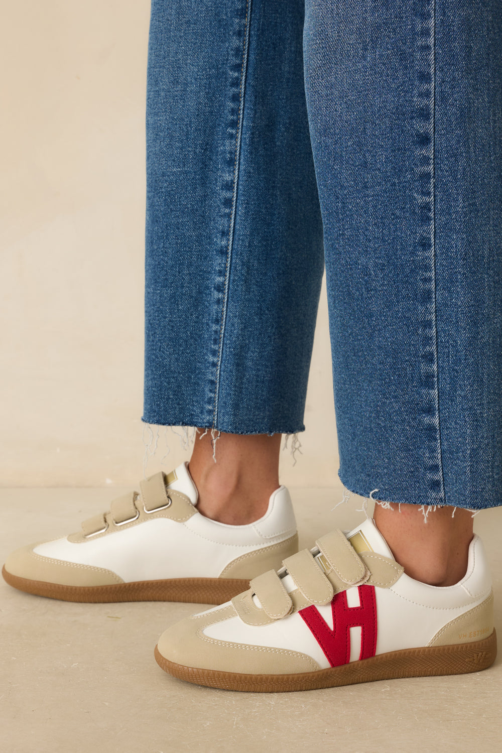Side-View-Sneakers-Red-Faux-Suede-Logo-Gold-Tongue