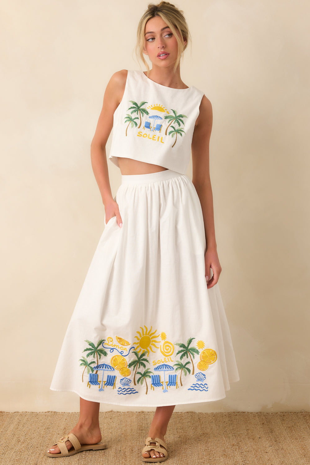 White-Cotton-Blend-Top-With-High-Neck-And-Sleeveless-Design