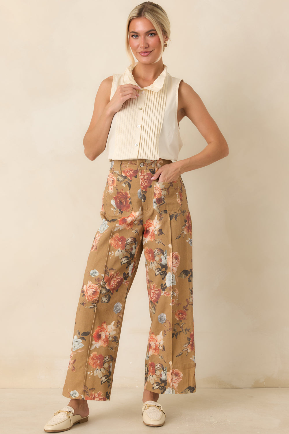 White-Sleeveless-Cotton-Blouse-With-Pintuck-Pleats